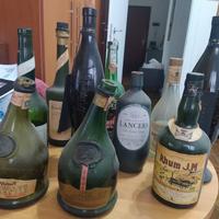Bottiglie liquore vintage