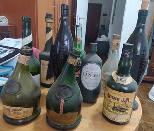 Bottiglie liquore vintage