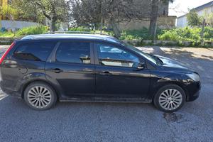 Ford Focus Titanium 1600 90CV