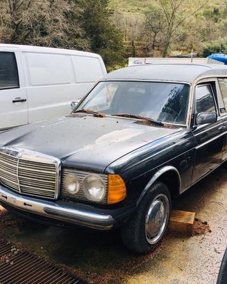 Mercedes 230 E Automatik Carro Funebre storico