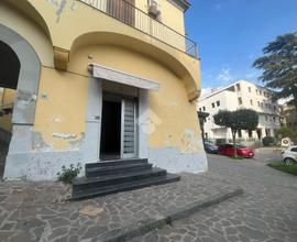 NEGOZIO A MADDALONI