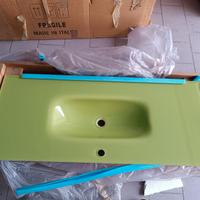 Lavabo con cassettiera