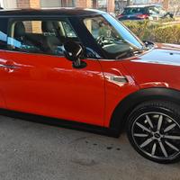 Mini Cooper D 1.5 70mila km