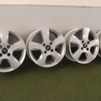 Cerchi in lega Ford Fiesta Focus Fusion 15