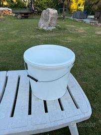 Secchi in plastica 25lt alimentari