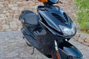 Yamaha aerox 50
