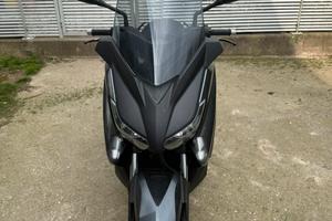 Yamaha X-max