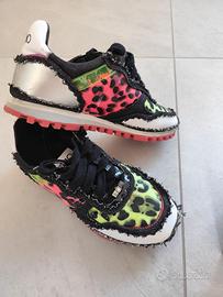 Sneakers Liu Jo . Scarpa da ginnastica