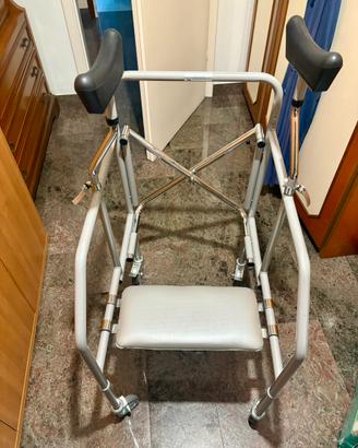 Deambulatore sottoascellare