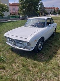 Alfa Romeo Giulia GT Junior 1300 Scalino
