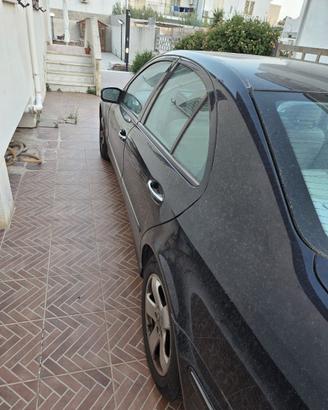 MERCEDES CLASSE E 270 CDI AVANTGARDE