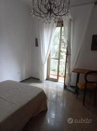 Montesacro-citta' giardino stanza con balcone