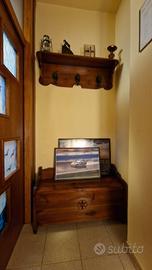 Baule con appendiabiti 