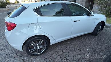 Alfa Romeo Giulietta 1600 jtdm