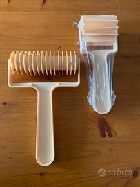 Coppia di utensili tagliapasta