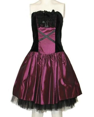 Elegante abito da sera viola in velluto e taffetà