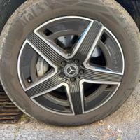 4 cerchi con gomme mercedes GLC coupè amg r19