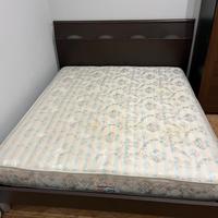 Letto matrimoniale