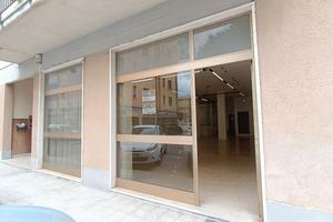 Spazio Commerciale 132 m² - Centro Storico Borgo S