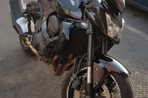 Kawasaki z750 total Black