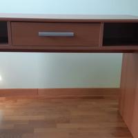 Scrivania per cameretta 