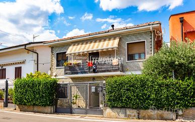 BILIVELLO COMPLETAMENTE RISTRUTTURATO!