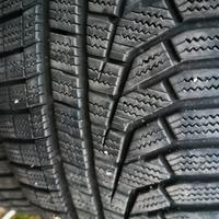 Pneumatici hankook 225/55 517