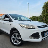FORD KUGA TITANIUM RESTYLING PERFETTA DI TUTTO