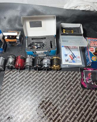 Motori 1/10 brushless e servi e esc