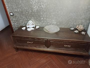 Coordinato vetrina con mobile basso