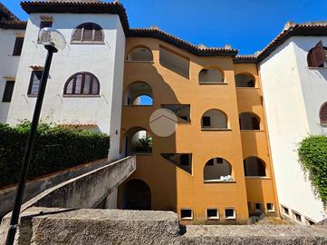 4 LOCALI A SCALEA
