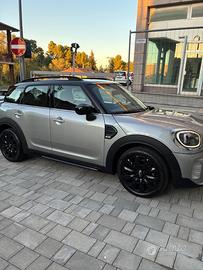 MINI COUNTRYMAN 2023 - 24.000km