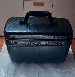 Beauty case rigido