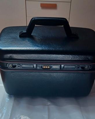 Beauty case rigido