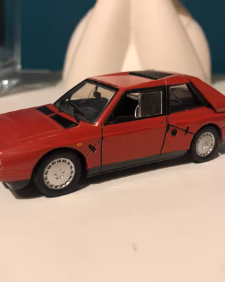 Modellino Lancia Delta S4 Norev