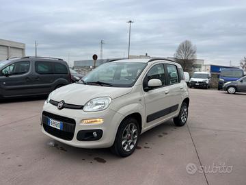 Fiat Panda 0.9 TwinAir Turbo Natural Power Lounge