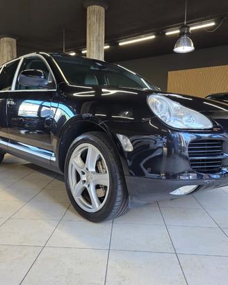 PORSCHE Cayenne S