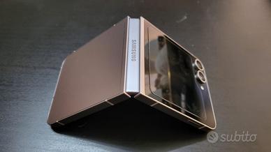Samsung Z Flip 6