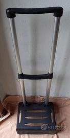 Carrello luminoso nero pieghevole per zaini