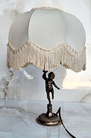 Lampada vintage con angelo (putto) in bronzo