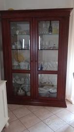  Mobile da salotto e vetrina 