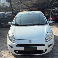 Fiat Punto 1.3 MJT II 75 CV NEOPATENTATI