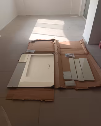 Specchiera da bagno con specchio e mensole
