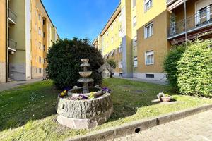 2 LOCALI A SETTIMO MILANESE
