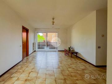 3 LOCALI A CASTREZZATO