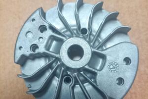 VOLANO PER DECESPUGLIATORE STIHL