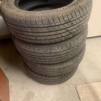 Pneumatici usati un mese