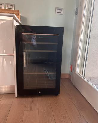 Cantinetta vini Haier dual space HWS42GDAU1