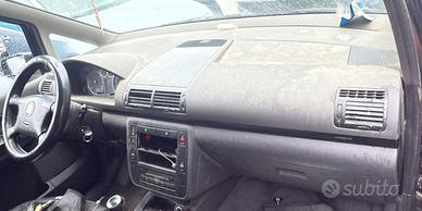 Cruscotto centrale SEAT ALHAMBRA 2005 1.9D KW96 mo