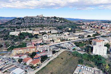 Indipendente da ristrutturare Lotto 500mq-Cagliari